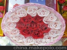 探索混批禮品供應(yīng)商 價(jià)格策略與批發(fā)市場(chǎng)洞察，兼談禮品花卉銷售之道